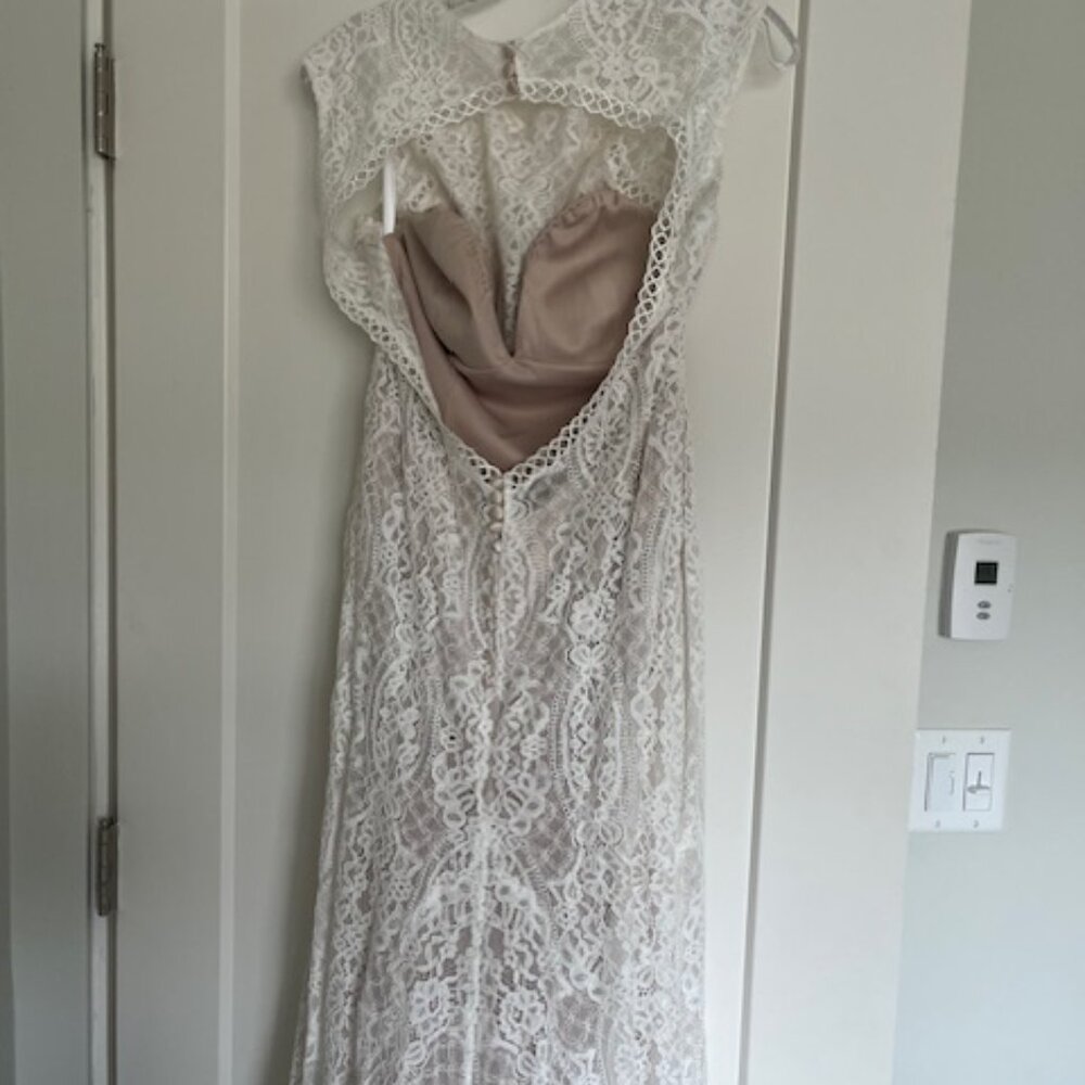 NWOT Wilderly Rowen Wedding Dress, size 12 - Picture 7 of 12